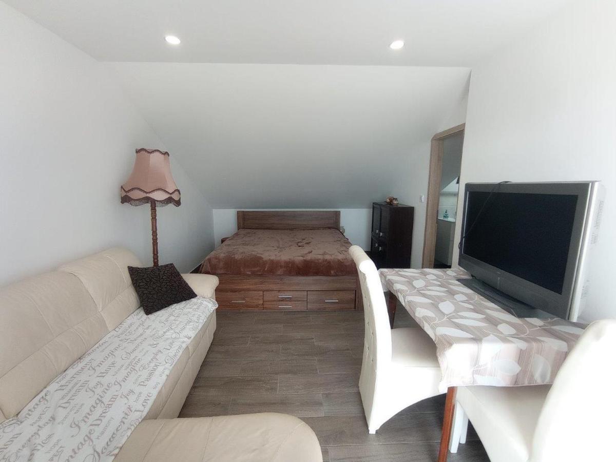 Vila Zdenka Apartmants ツリクヴェニツァ エクステリア 写真