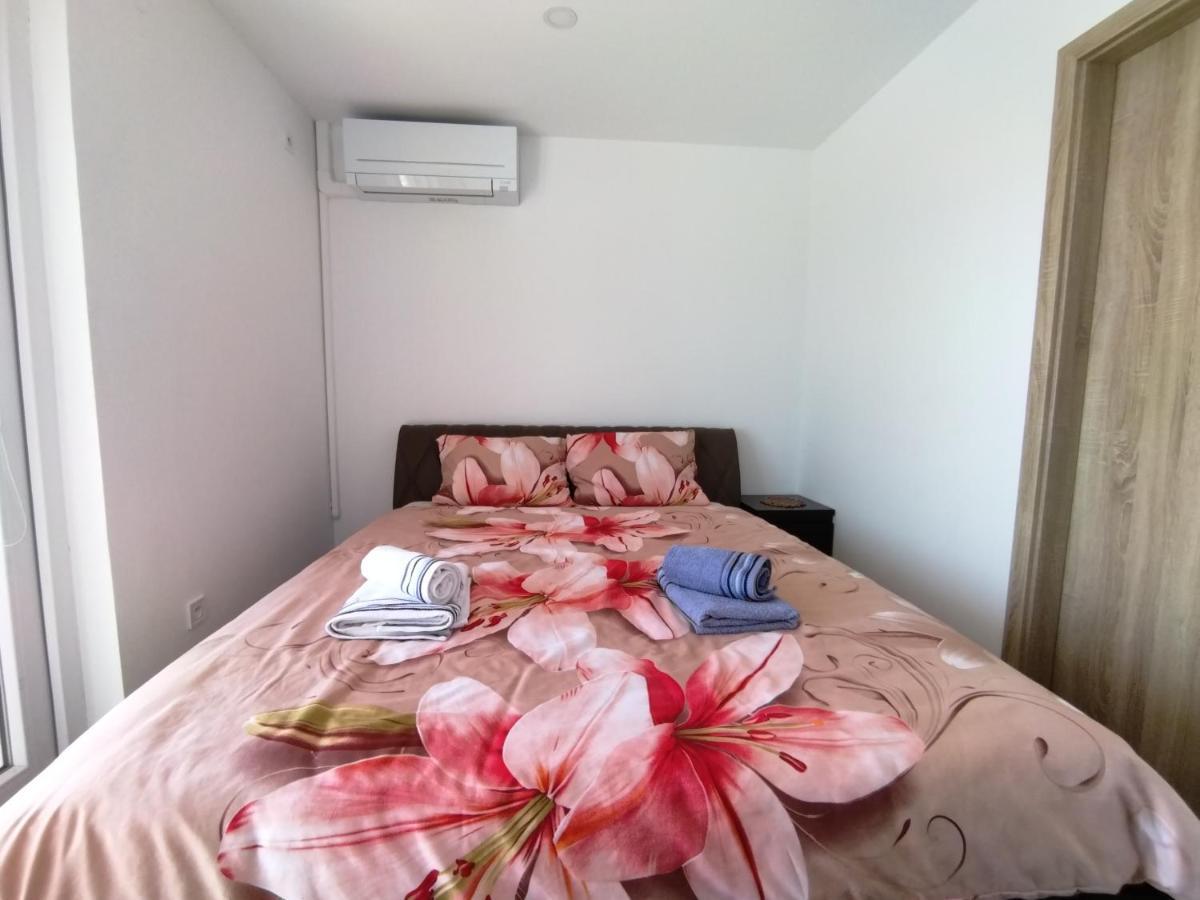 Vila Zdenka Apartmants ツリクヴェニツァ エクステリア 写真