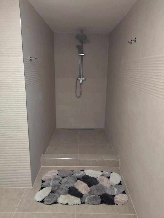 Vila Zdenka Apartmants ツリクヴェニツァ エクステリア 写真
